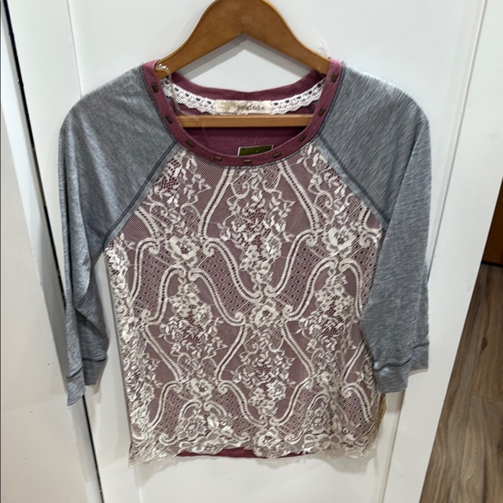 Gray and Pink Lace Women's Top
